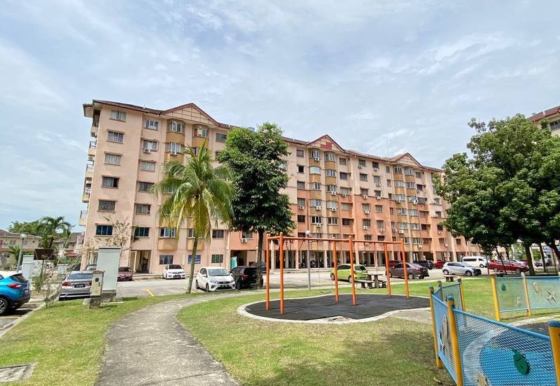 Apartment Carmila @ Kota Damansara