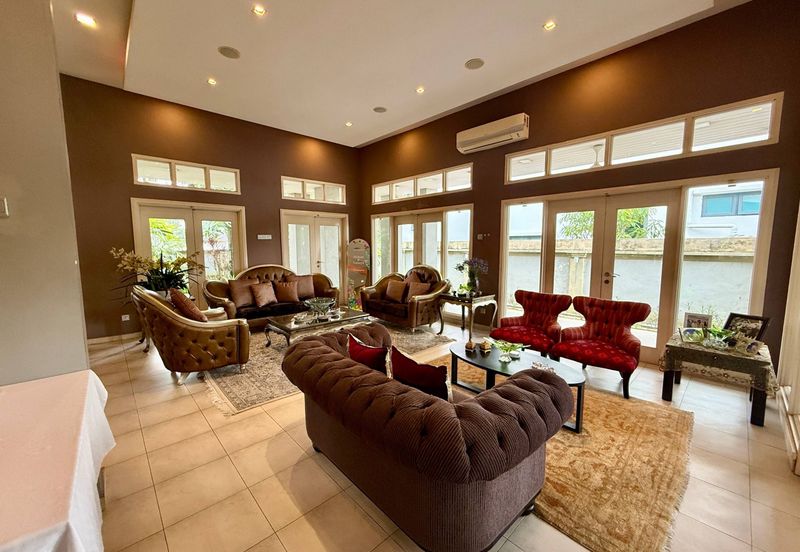 Seksyen 8, Kota Damansara