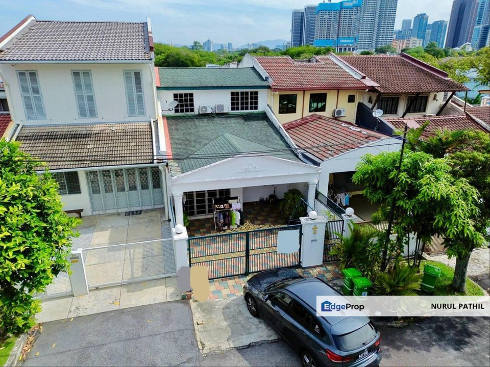 1.5 STOREY INTERMEDIATE JALAN TABAN @ BANGSAR FOR SALE !, Kuala Lumpur, Bangsar