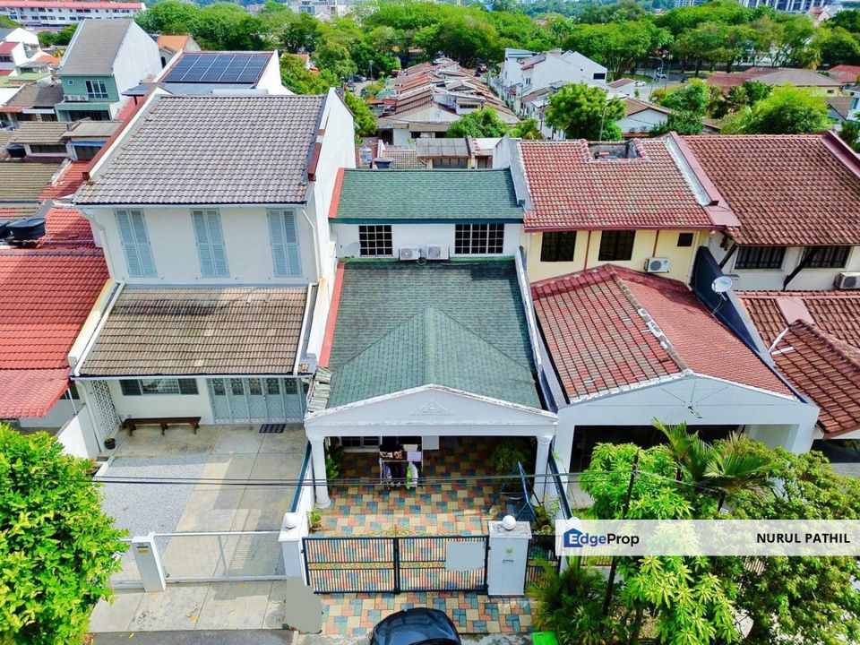 1.5 STOREY INTERMEDIATE JALAN TABAN @ BANGSAR FOR SALE !, Kuala Lumpur, Bangsar