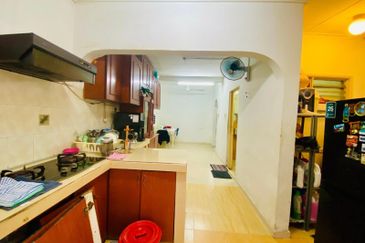 Bandar Tun Hussein Onn