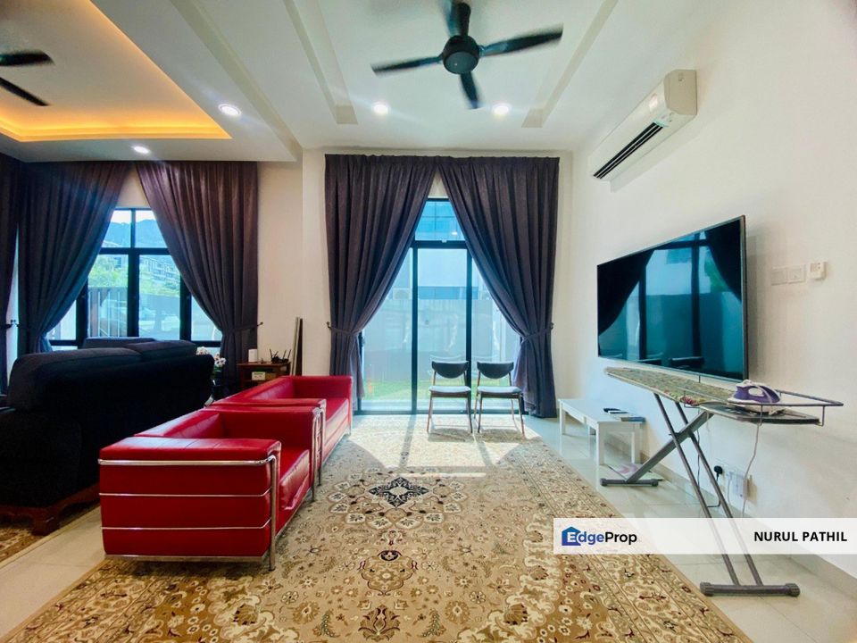 DOUBLE STOREY SEMI D VERGE 32 KEMENSAH HEIGHTS FOR SALE, Selangor, Ampang