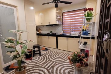 Jalan Cakera Purname 12/4