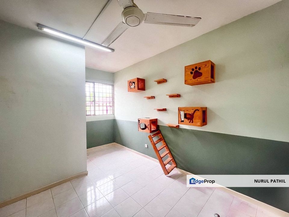 TAMAN CHERAS IDAMAN KAJANG ENDLOT DOUBLE STOREY TERRACE FOR SALE, Selangor, Kajang