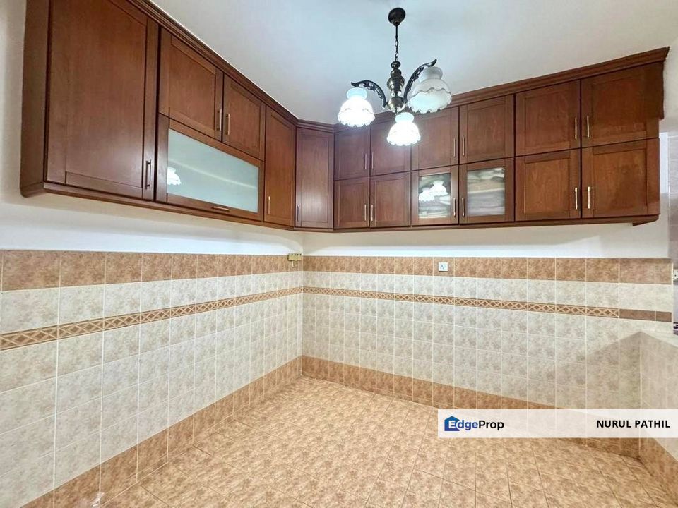 Seksyen 7 Bandar Baru Bangi for Sale. Facing Open & Renovated Unit, Selangor, Bangi