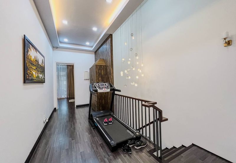 Mellowood @ Eco Majestic