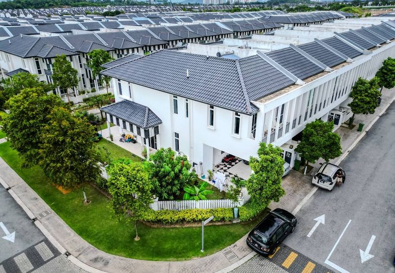 Mellowood @ Eco Majestic