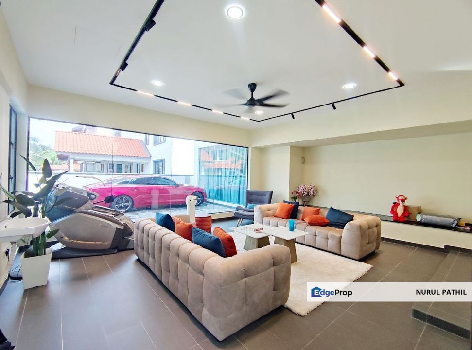 RENOVATED Double Storey Bungalow, Country Height Kajang WITH PRIVATE POOL, Selangor, Country Heights