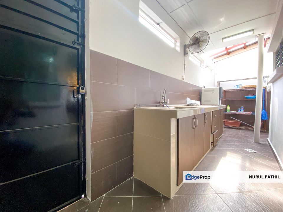 Renovated & Extended Double Storey Terrace House @ Sunway Kayangan Shah Alam, Selangor, Shah Alam