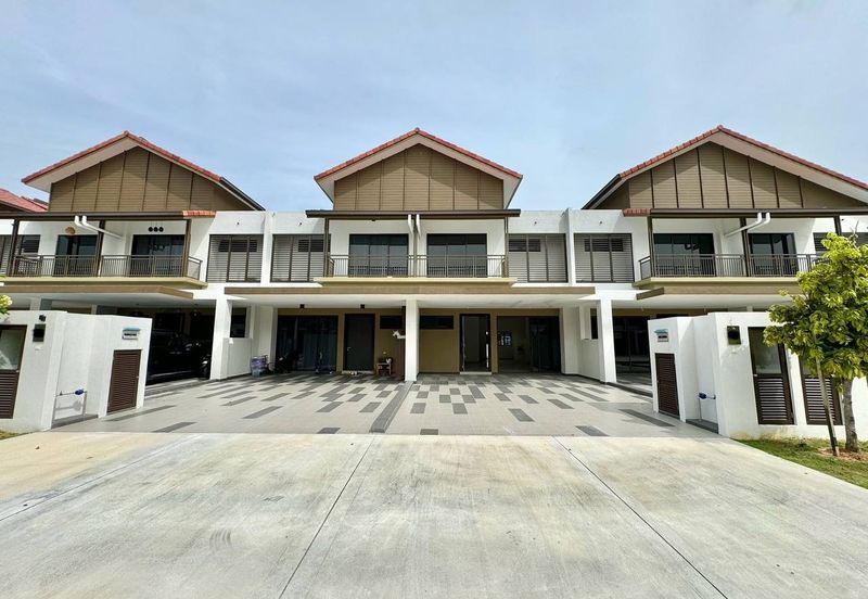 Setia Warisan Tropika