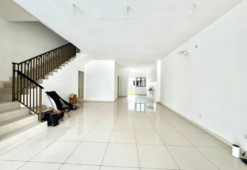 Setia Warisan Tropika