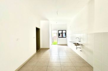 Setia Warisan Tropika