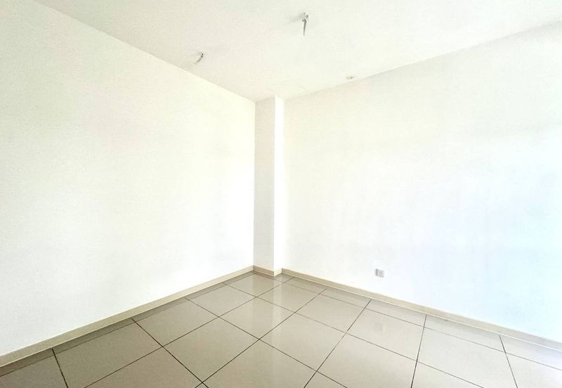 Setia Warisan Tropika