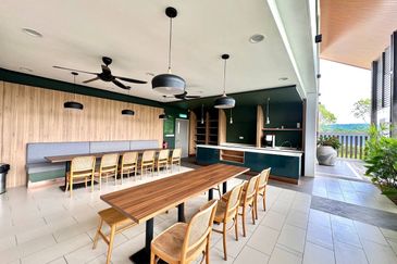 Setia Warisan Tropika