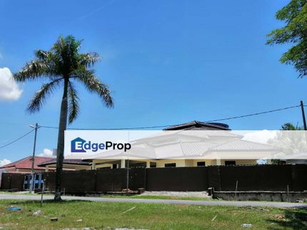 FREEHOLD OPEN 1.5 Storey Bungalow, Bandar Rinching, Semenyih Selangor, Selangor, Semenyih