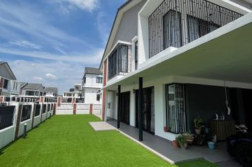 Elmina Green Three @ City of Elmina