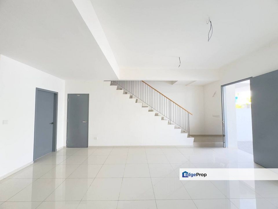 Double Storey Terrace House, Casa Wood, Cybersouth, Dengkil, Selangor, Dengkil