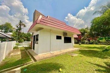 Seksyen 12, Shah Alam