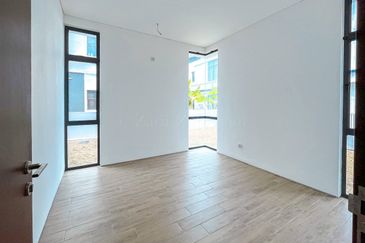 Opus Lake Vicinity @ Perdana Lakeview East