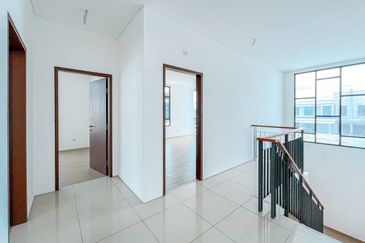 Opus Lake Vicinity @ Perdana Lakeview East