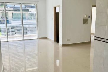 Ariza Garden Villa @ Taman Raintree