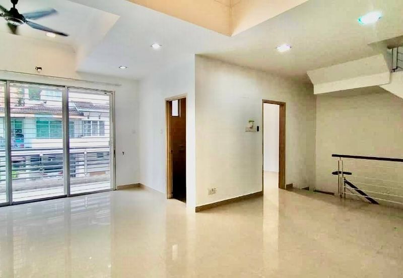 Ariza Garden Villa @ Taman Raintree