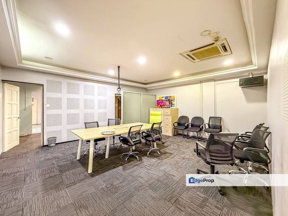 Shah Alam WorldWide Seksyen 13 Office, Selangor, Shah Alam