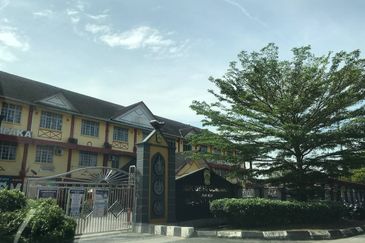 Apartment Cempakapuri