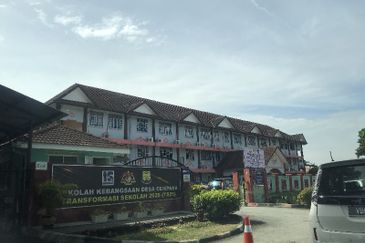 Apartment Cempakapuri