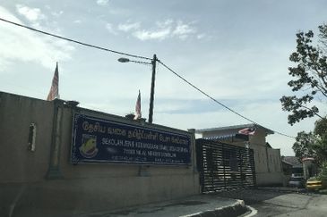 Apartment Cempakapuri