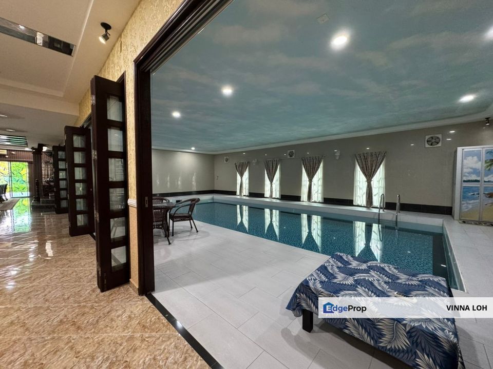 Extra-large Detached Bungalow with Land, Johor, Pontian