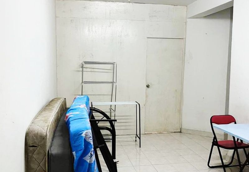 Vista Seri Alam Apartment