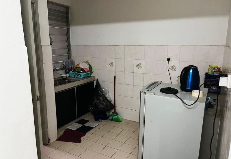 Vista Seri Alam Apartment