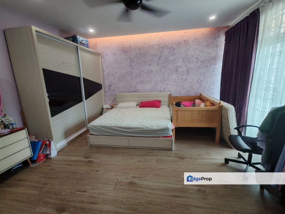 bukit jaya 三楼半独立出售🔥, Johor, Ulu Tiram