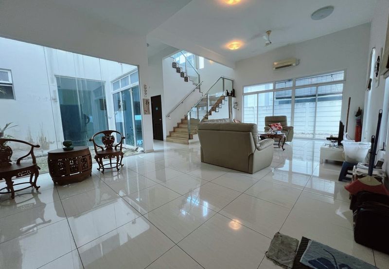 Jalan Indah 14/x, D'grande Bukit Indah 