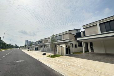 Gemala Residences @ Tropicana Aman