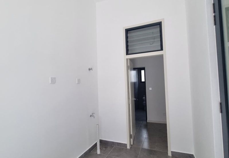 Freesia Residences @ Tropicana Aman