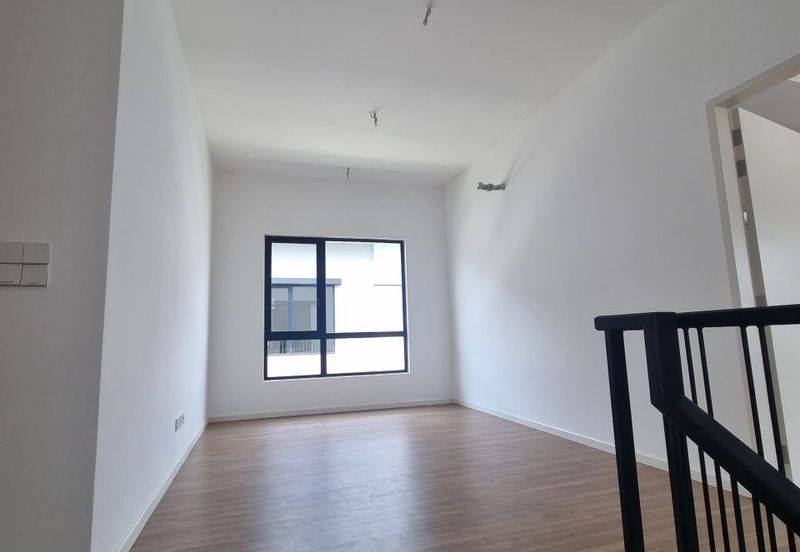 Freesia Residences @ Tropicana Aman