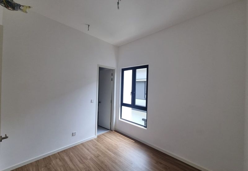 Freesia Residences @ Tropicana Aman