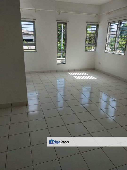 Subang Impian End Lot Open 2 Storey Terrace House , Selangor, Subang