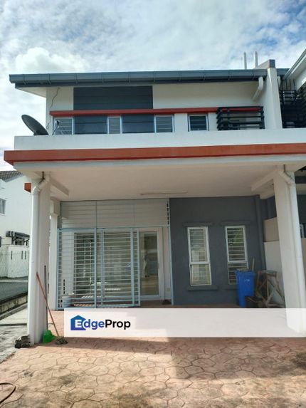End Lot Open 2 Storey Terrace House Subang Impian, Selangor, Subang