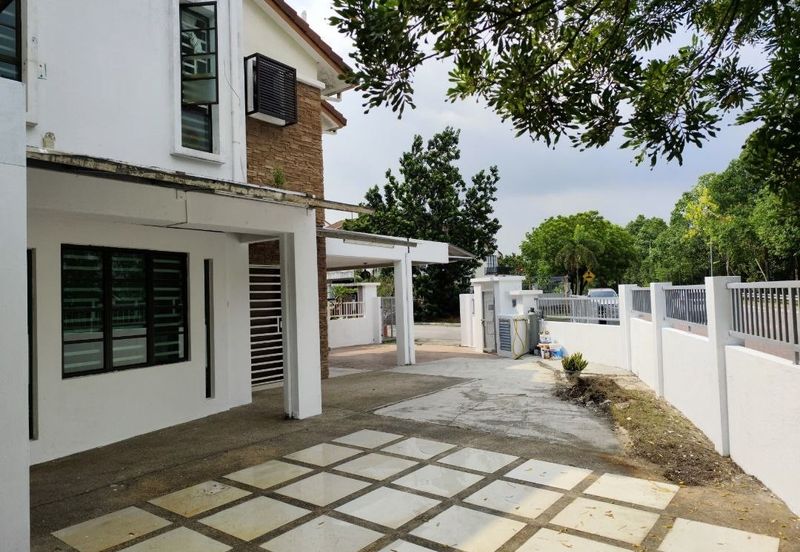 Jalan Putra Harmoni 1/1A 