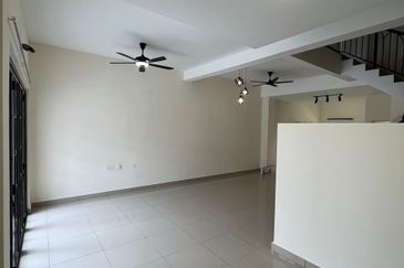 Monet Springtime @ Sunsuria City