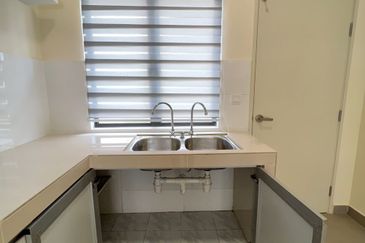 Monet Springtime @ Sunsuria City