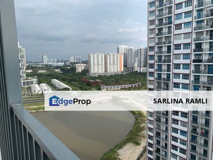 Partly Furnish LakeFront Home Cyberjaya Near Hospital, Selangor, Cyberjaya
