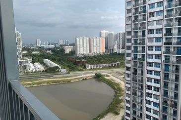 LakeFront Residence Cyberjaya
