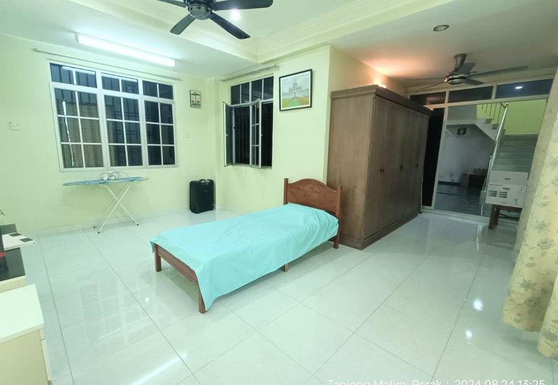 TAMAN PELANGI FASA 3 TANJUNG MALIM