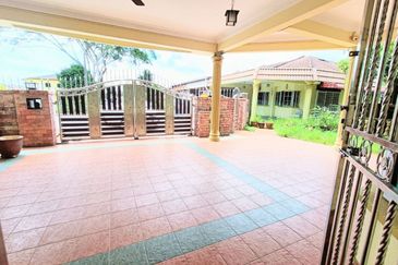 TAMAN PELANGI FASA 3 TANJUNG MALIM