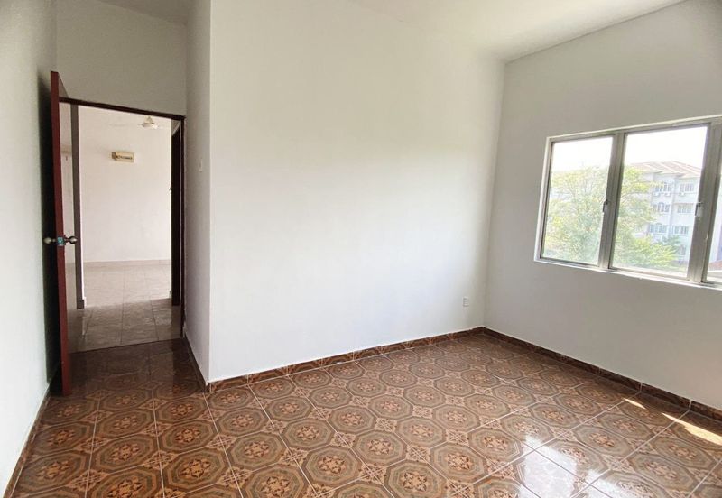 Pangsapuri Tun Perak