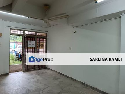 Taman Mesra Batu tiga Shah Alam Freehod  2 Storey Terrace, Selangor, Shah Alam